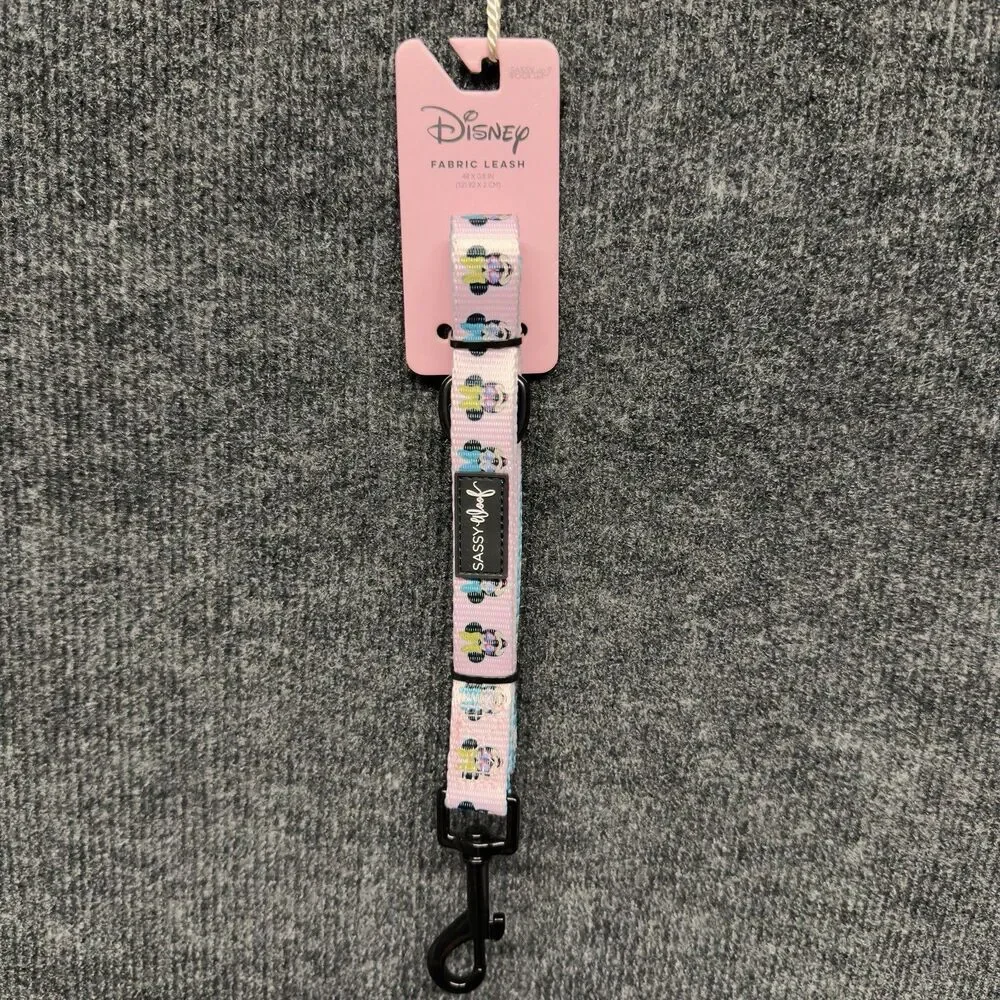 NWT Sassy Woof Disney Fabric Leash 48x.8